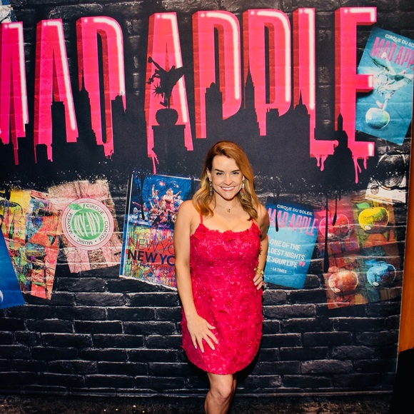 Meet your Posher, Meaghan - Picture 8 of 12